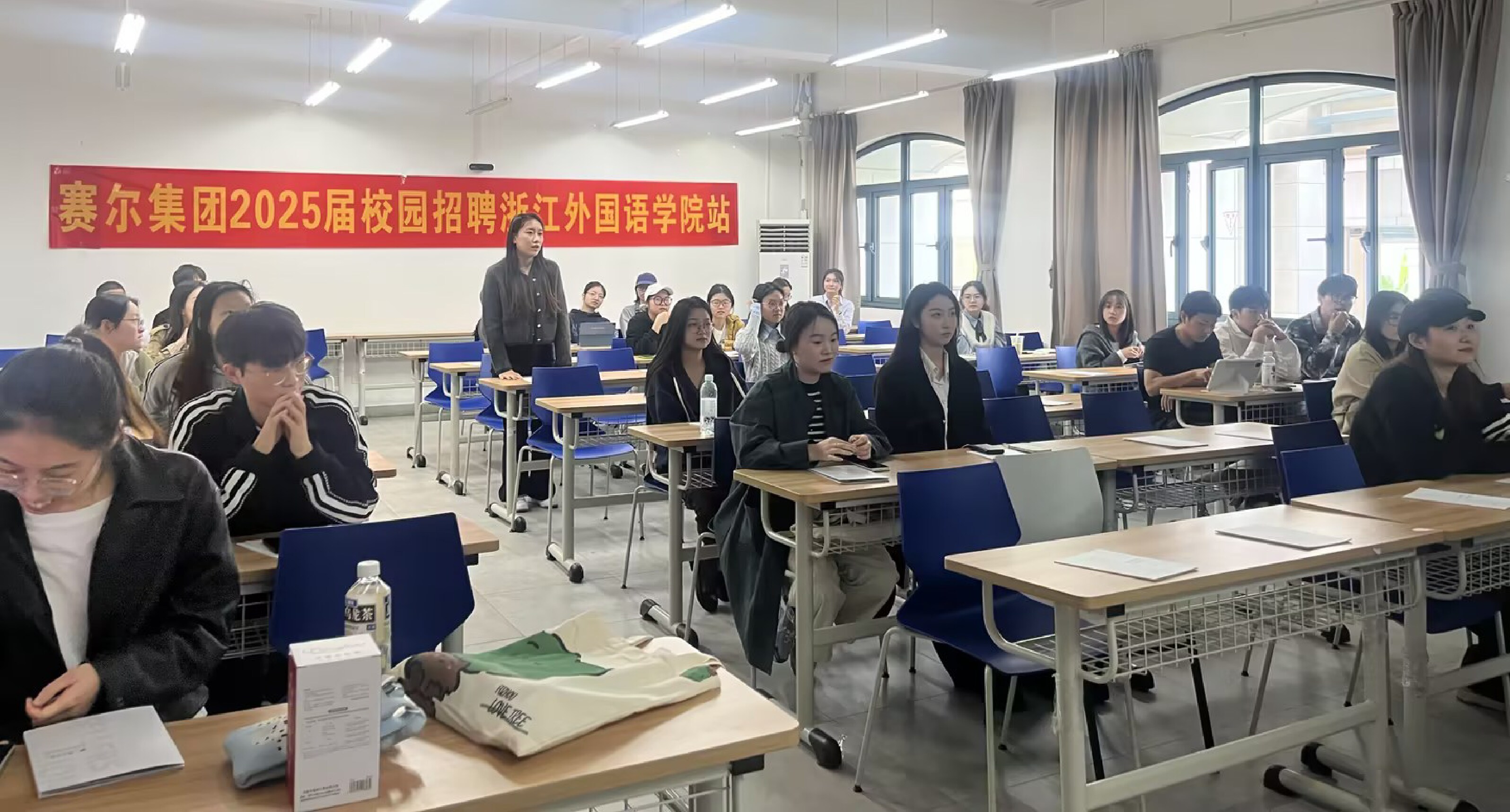 浙江外國語學院站